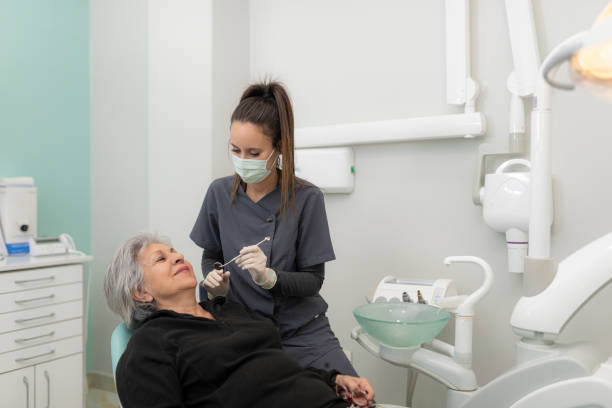 Best Cosmetic Emergency Dentistry in Bakersfield, CA