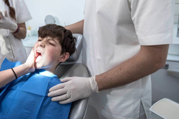 Best Emergency Treatment for Dental Infections or Abscesses in Bakersfield, CA
